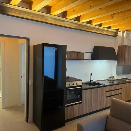 Arena Elegance Apartment *